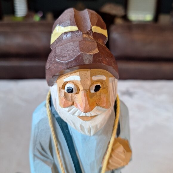 Vintage Wooden Carved Fisherman Statue 12 Inches Made In Taiwan Missing Pole - Picture 2 of 8